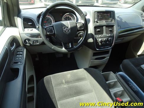 Used 2014 Dodge Grand Caravan SE FWD image 10