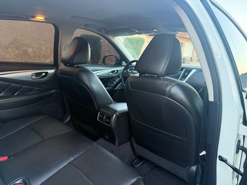 Used 2021 INFINITI Q50 Luxe w/ Seat & Sound Package image 16