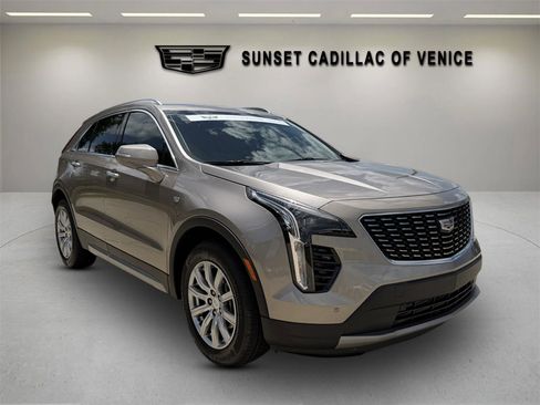 Certified 2023 Cadillac XT4 Premium Luxury FWD image 1