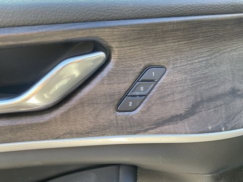 New 2025 Jeep Grand Cherokee Limited image 14