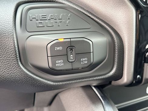 New 2026 RAM 2500 Laramie w/ Night Edition AWD/4WD image 29