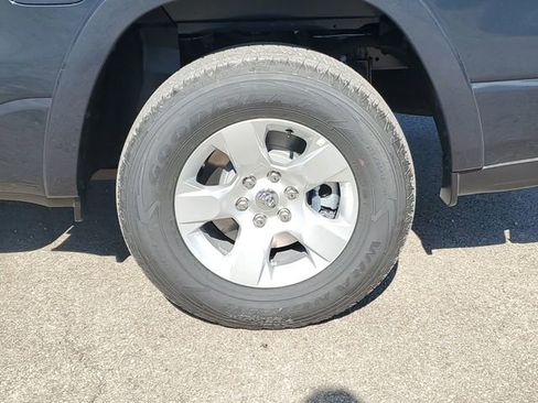 New 2025 RAM 1500 Big Horn image 6