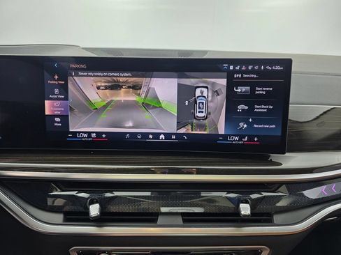 Used 2025 BMW X7 xDrive40i w/ Premium Package AWD/4WD image 23