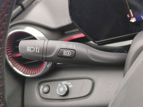 New 2026 Chevrolet Trax RS w/ Sunroof Package image 34