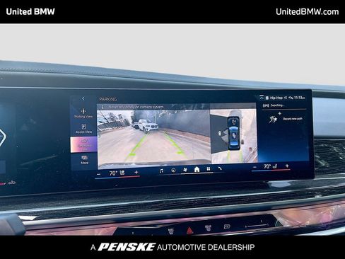 Used 2023 BMW 740i 740i w/ Parking Assistance Package image 9