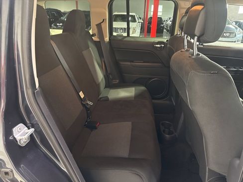 Used 2014 Jeep Patriot Sport w/ Power Value Group FWD image 25