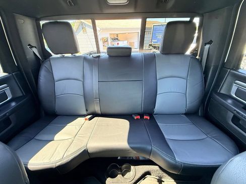 Used 2022 RAM 1500 Warlock AWD/4WD image 34