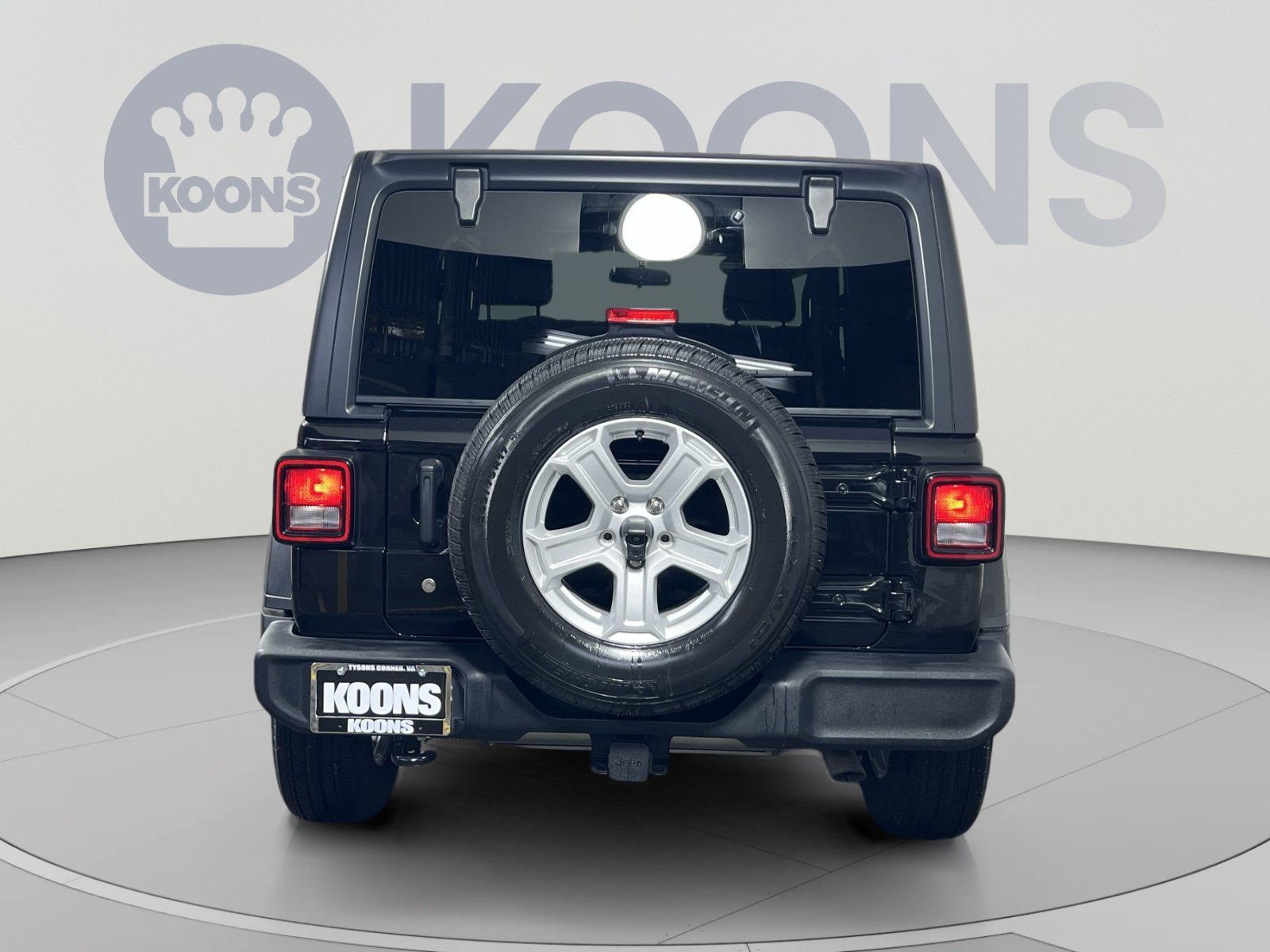 Used 2019 Jeep Wrangler Sport AWD/4WD image 5