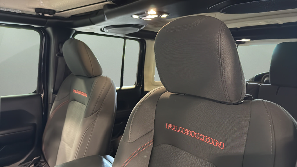 Used 2019 Jeep Wrangler Unlimited Rubicon w/ Steel Bumper Group AWD/4WD image 20