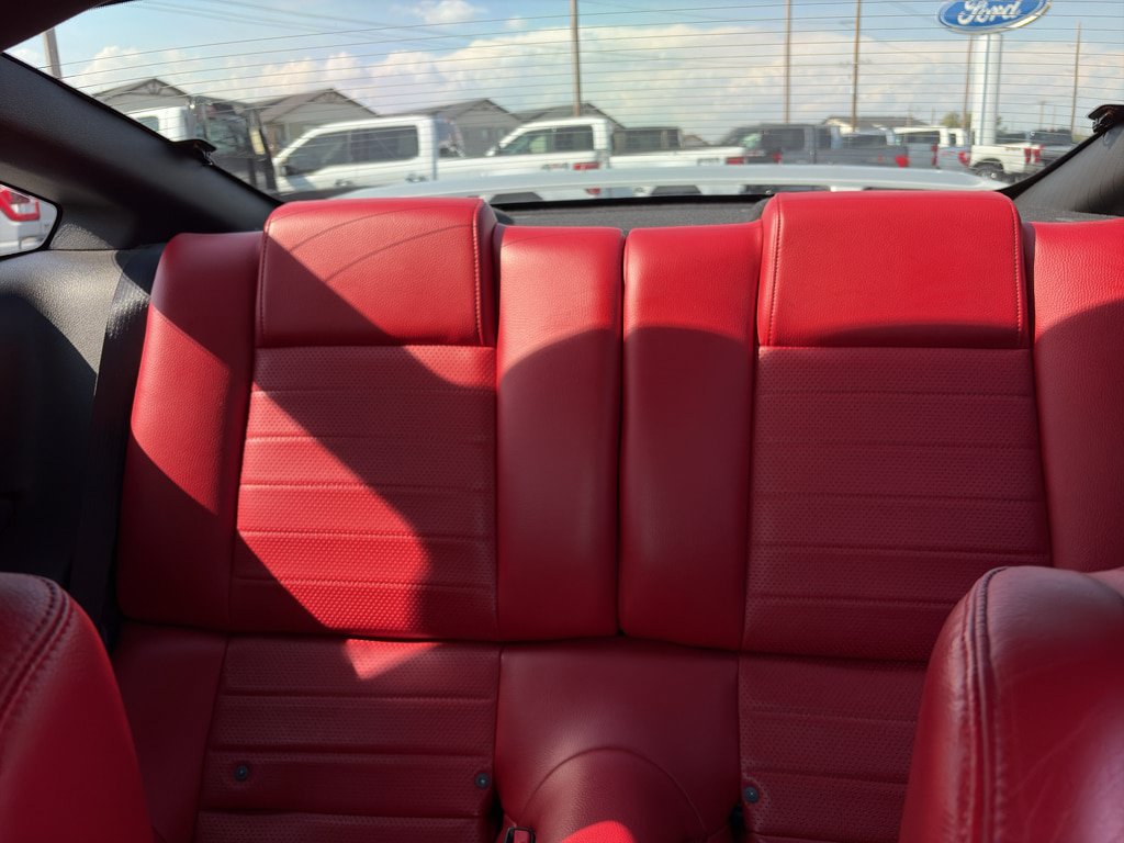 Used 2005 Ford Mustang GT RWD image 15