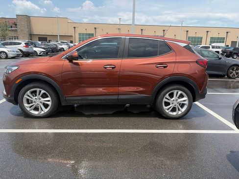 Used 2020 Buick Encore GX Preferred w/ Cold Weather Comfort Package AWD/4WD image 4