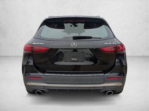 Used 2021 Mercedes-Benz GLA 35 AMG AMG GLA 35 image 7
