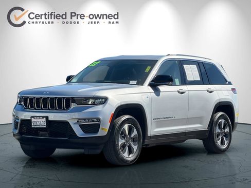 Certified 2022 Jeep Grand Cherokee Limited 4xe AWD/4WD image 8