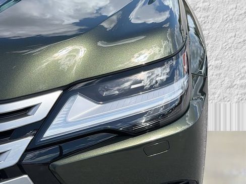 New 2026 Lexus LX 700h Luxury image 9