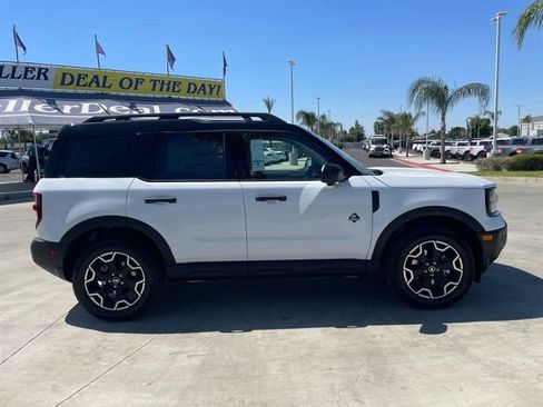 New 2026 Ford Bronco Sport Outer Banks w/ Outer Banks Tech Package+ AWD/4WD image 6