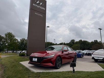 Used 2023 Hyundai Elantra Blue