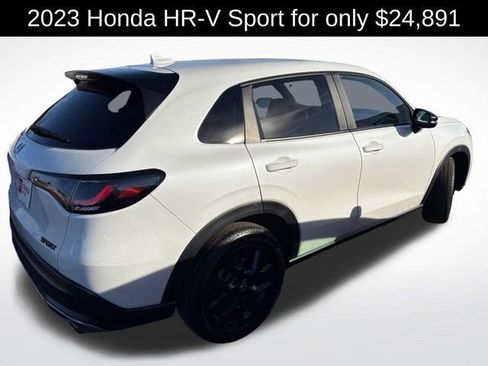 Used 2023 Honda HR-V Sport image 2