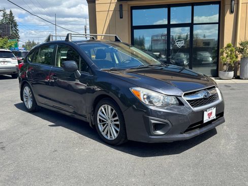 Used 2013 Subaru Impreza 2.0i Premium AWD/4WD image 34