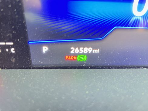 Certified 2023 Volkswagen Tiguan SE R-Line image 19