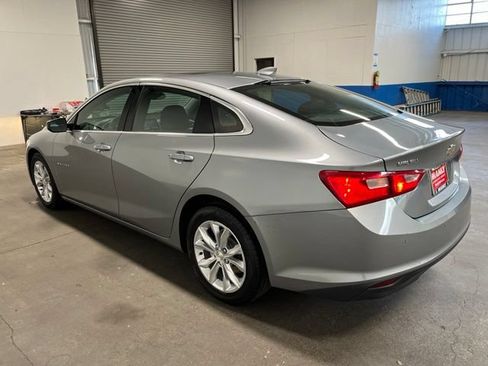 Used 2024 Chevrolet Malibu LT FWD image 5