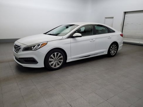 Used 2015 Hyundai Sonata Sport image 2
