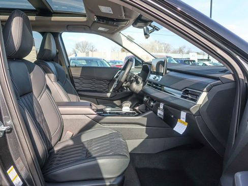 New 2026 Mitsubishi Outlander SEL AWD/4WD image 21