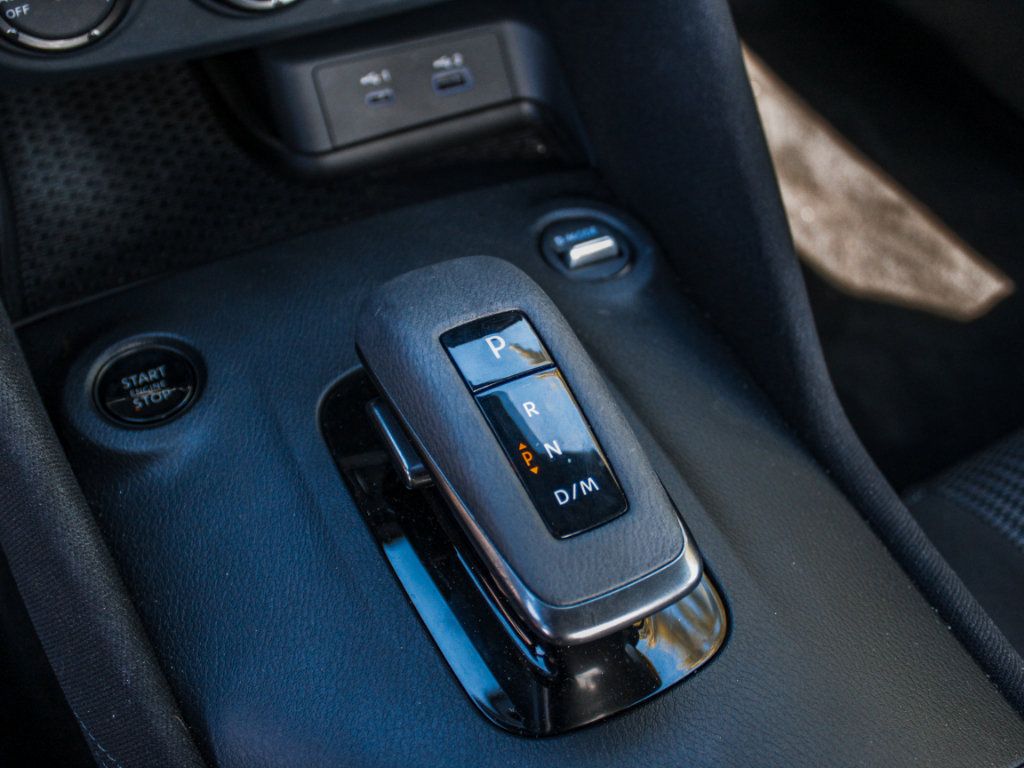 Used 2024 Nissan Z Sport w/ Floor Mat Package RWD image 18