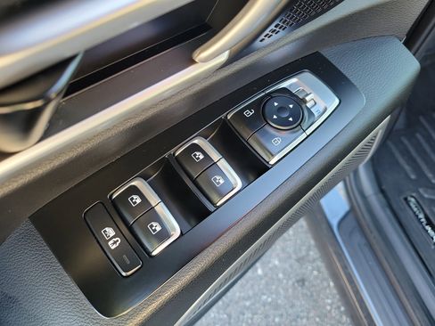 Used 2021 Kia Telluride S image 20