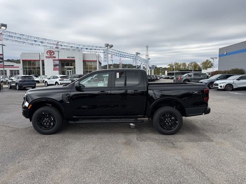 New 2025 Ford Ranger XLT w/ Black Appearance Package image 4