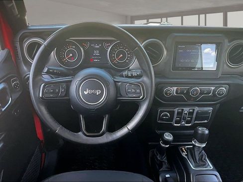 Used 2018 Jeep Wrangler Unlimited Sport S AWD/4WD image 8