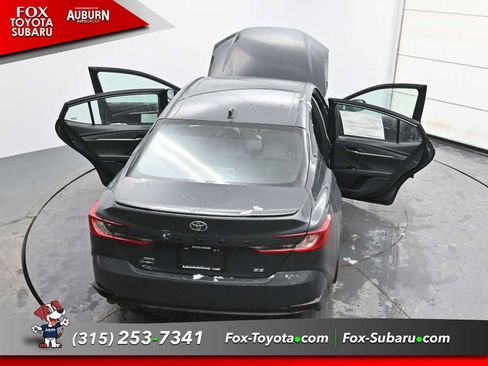 New 2026 Toyota Camry SE image 32