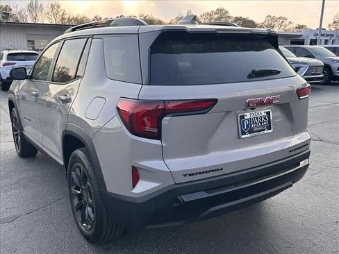 New 2026 GMC Terrain Elevation w/ Elevation Premium Package image 8