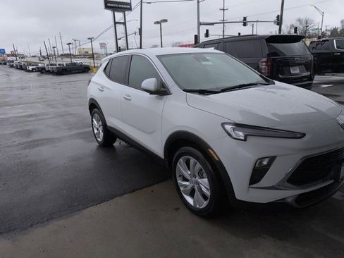 Used 2025 Buick Encore GX Preferred image 5