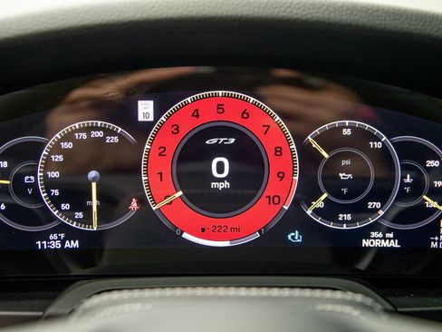 Certified 2026 Porsche 911 GT3 RWD image 19