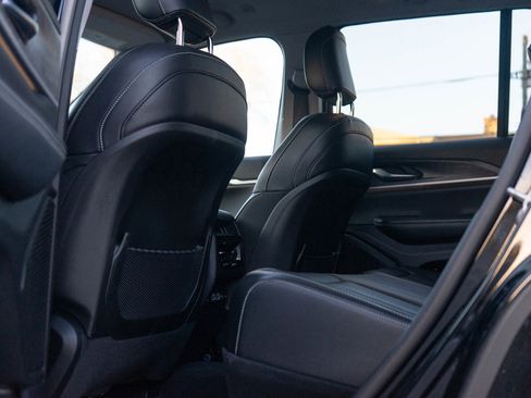 Used 2023 Jeep Grand Cherokee Limited w/ Trailer Tow Prep Group (B) image 26