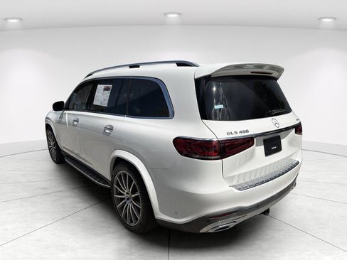 Used 2022 Mercedes-Benz GLS 450 4MATIC image 6