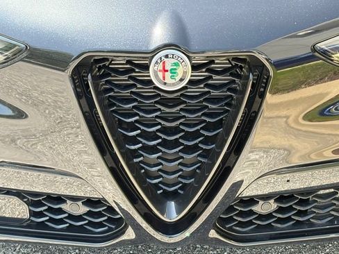 New 2026 Alfa Romeo Stelvio Sprint w/ Convenience Package AWD/4WD image 11