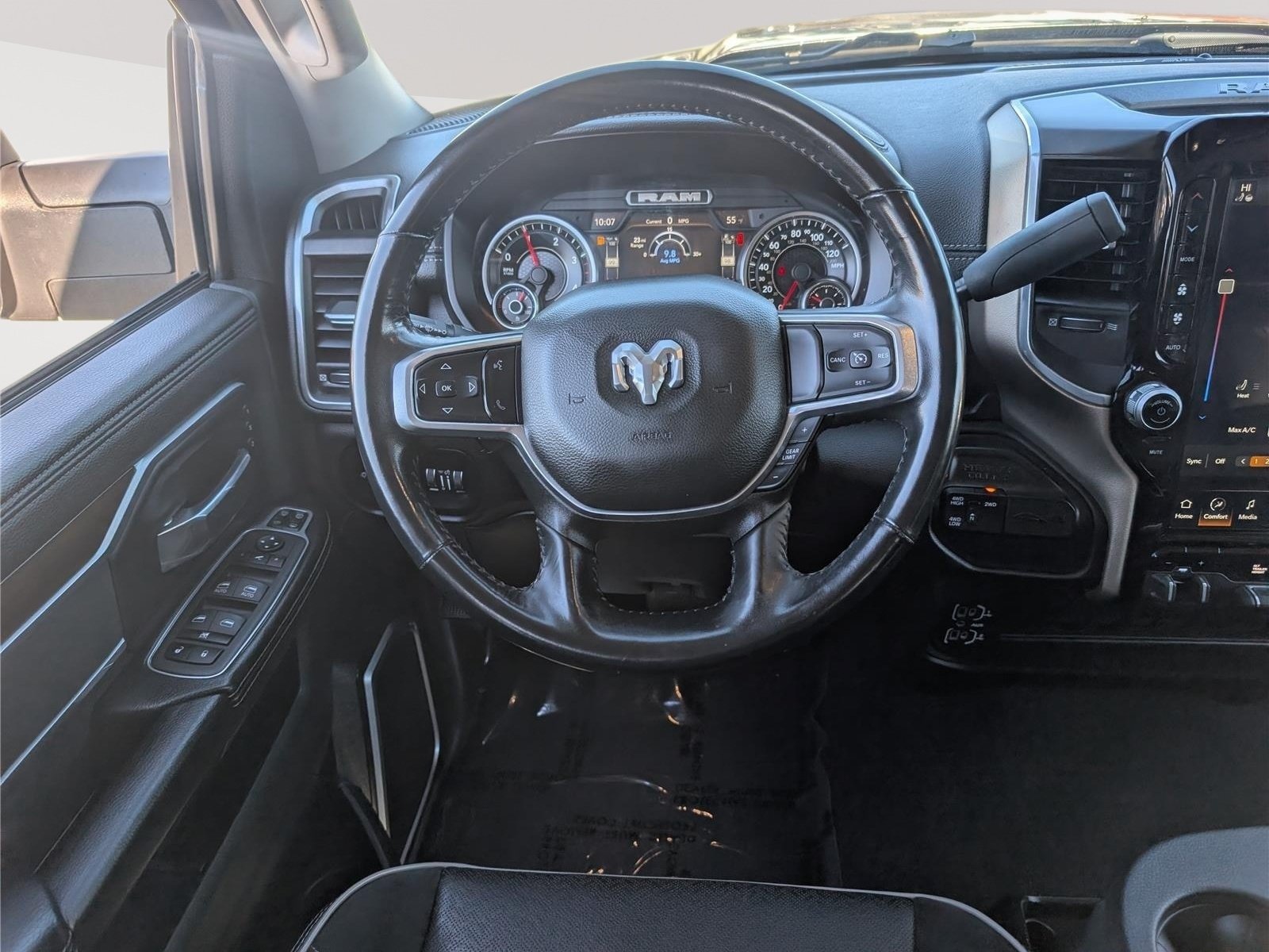 Used 2023 RAM 3500 Laramie AWD/4WD image 20