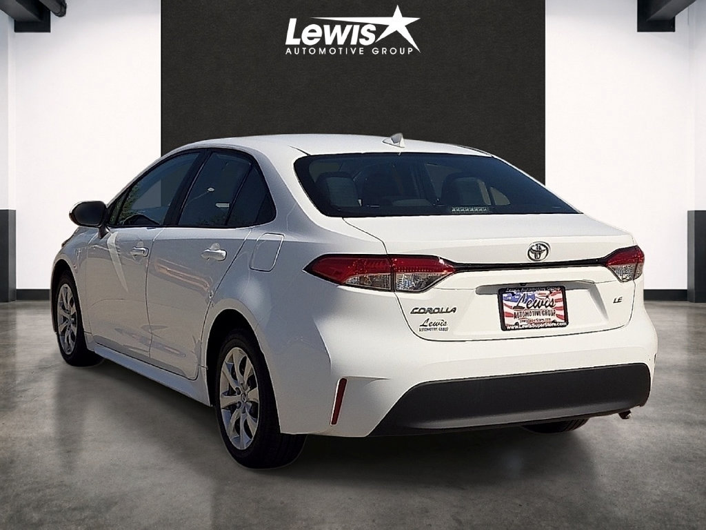 Used 2023 Toyota Corolla LE FWD image 3