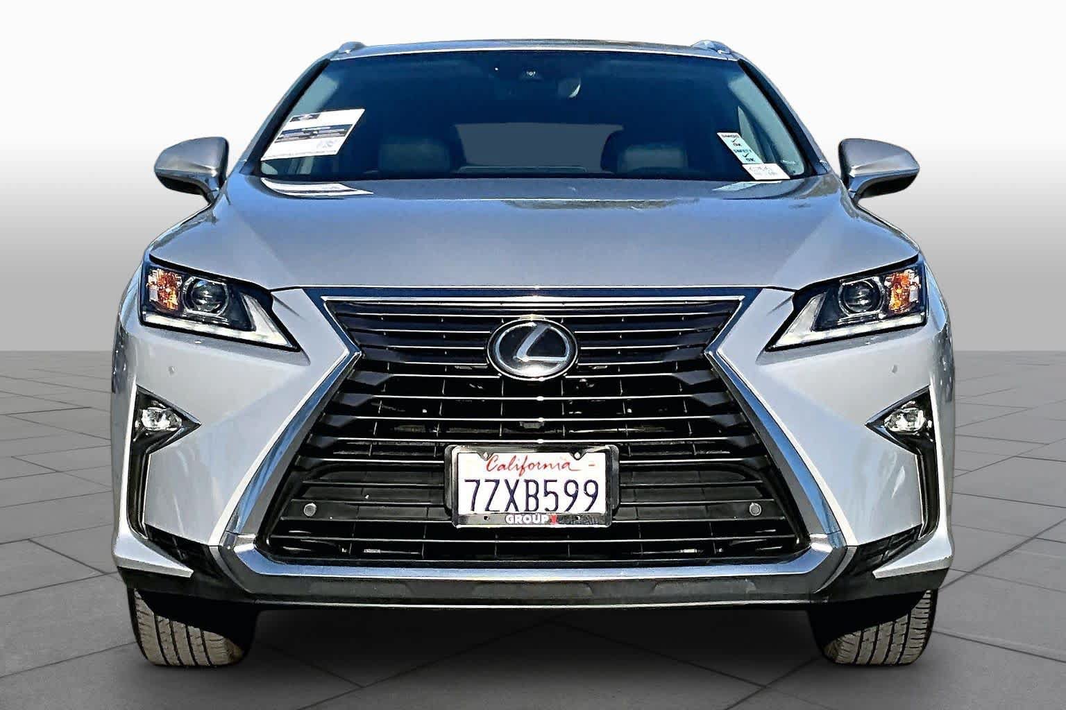 Used 2017 Lexus RX 350 FWD w/ Premium Package image 3