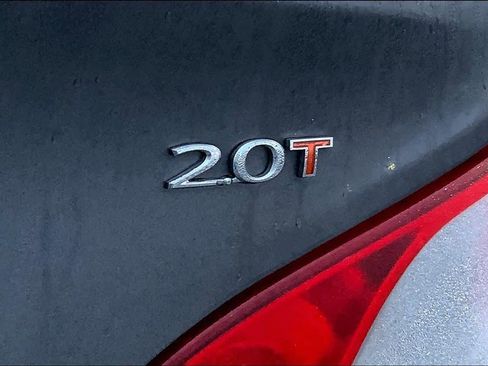 Used 2012 Hyundai Genesis 2.0T image 8