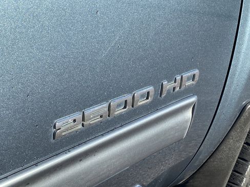 Used 2013 Chevrolet Silverado 2500 LT w/ Interior Plus Package AWD/4WD image 27