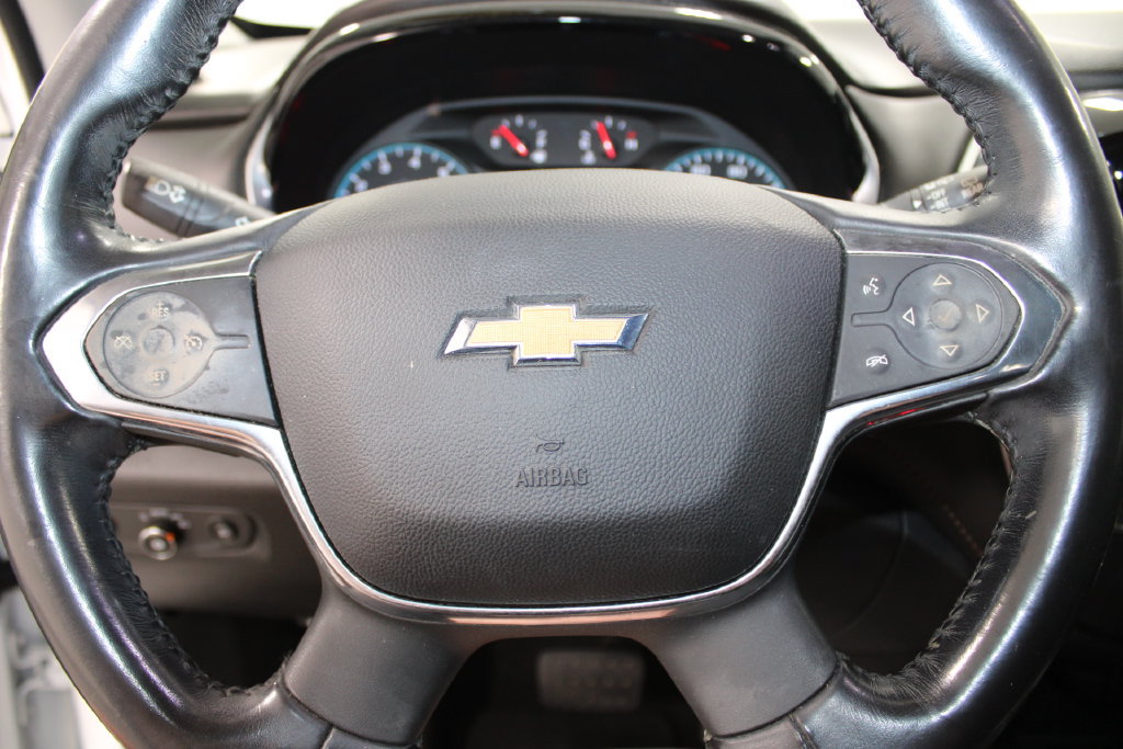 Used 2018 Chevrolet Traverse LT FWD image 31
