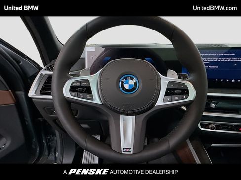 New 2026 BMW X5 xDrive50e w/ Executive Package AWD/4WD image 6