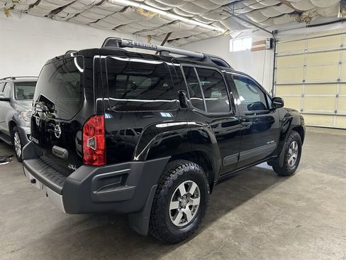 Used 2010 Nissan Xterra Off-Road AWD/4WD image 3