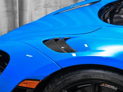 Used 2022 McLaren 765LT image 36