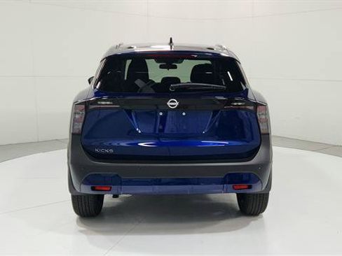 Certified 2026 Nissan Kicks SV FWD image 7
