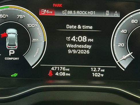 Used 2024 Audi Q5 e Prestige w/ Prestige Package AWD/4WD image 24
