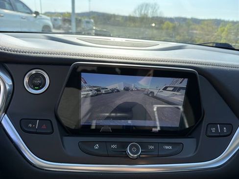 Used 2020 Chevrolet Blazer LT image 27