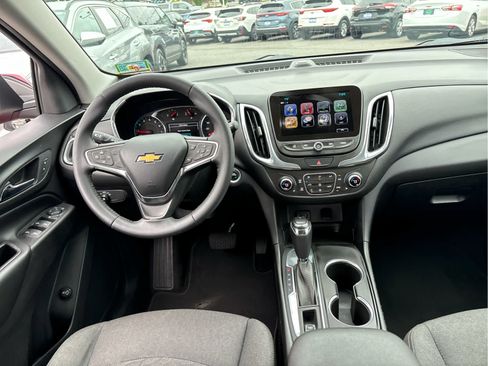Certified 2018 Chevrolet Equinox LT w/ Sun & Infotainment Package FWD image 22